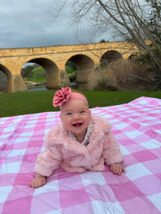 The Best Waterproof Picnic Mat for Families in Australia (2026)