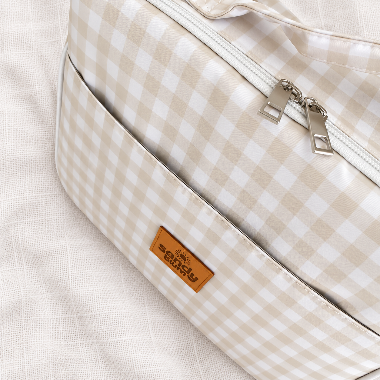 Gingham Beige Adventure Lunchbag