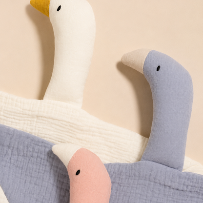 Dottie the Duck - Muslin Comforter