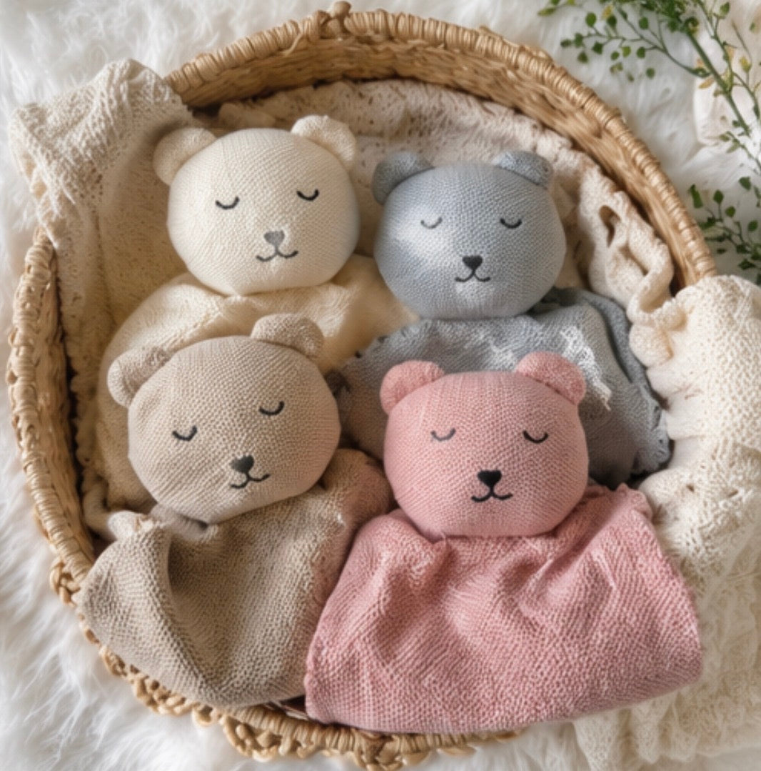 Cubby Cuddles Organic Comforter