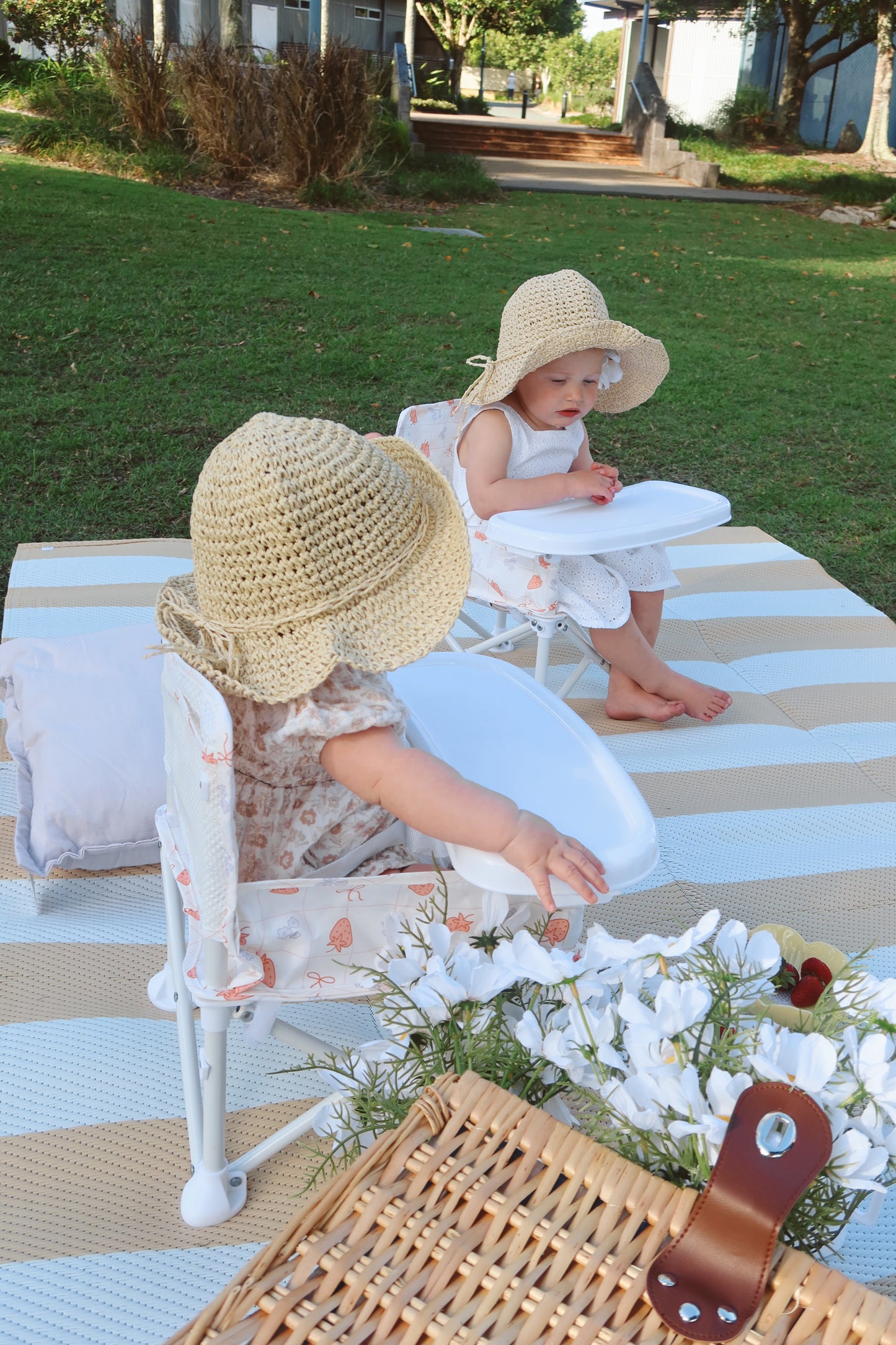 Portable Baby Chair - BERRY