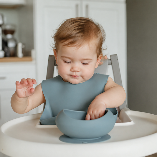 Stay Put Feeding Set